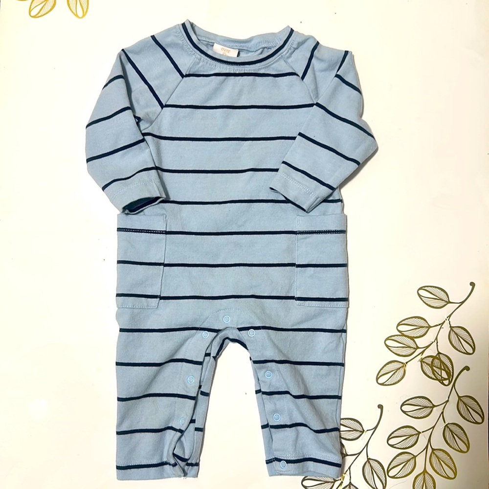 Ever & Ever baby Onesie